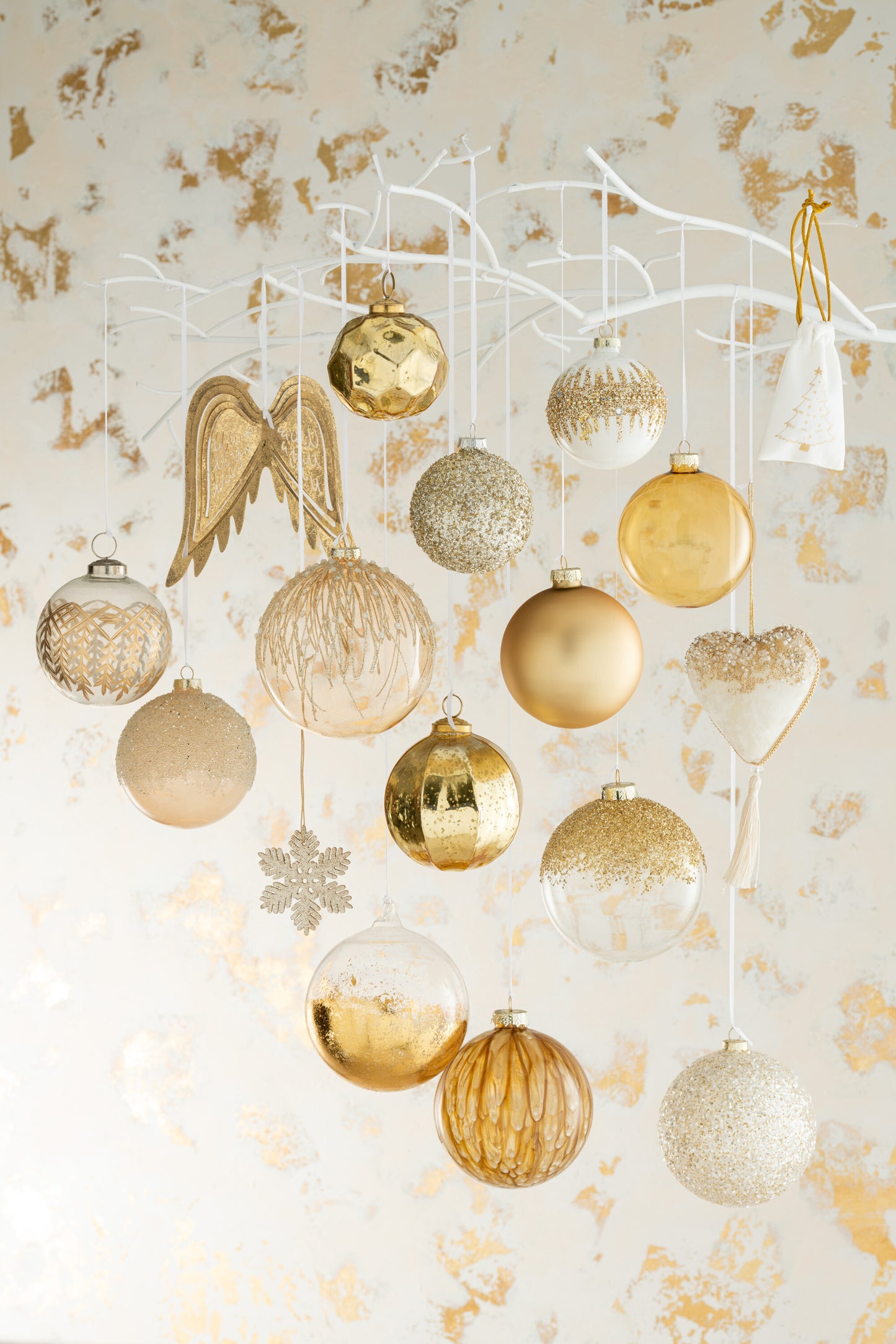 Doos Van 4 Kerstballen Blinkend Goud Glas Transparant Medium